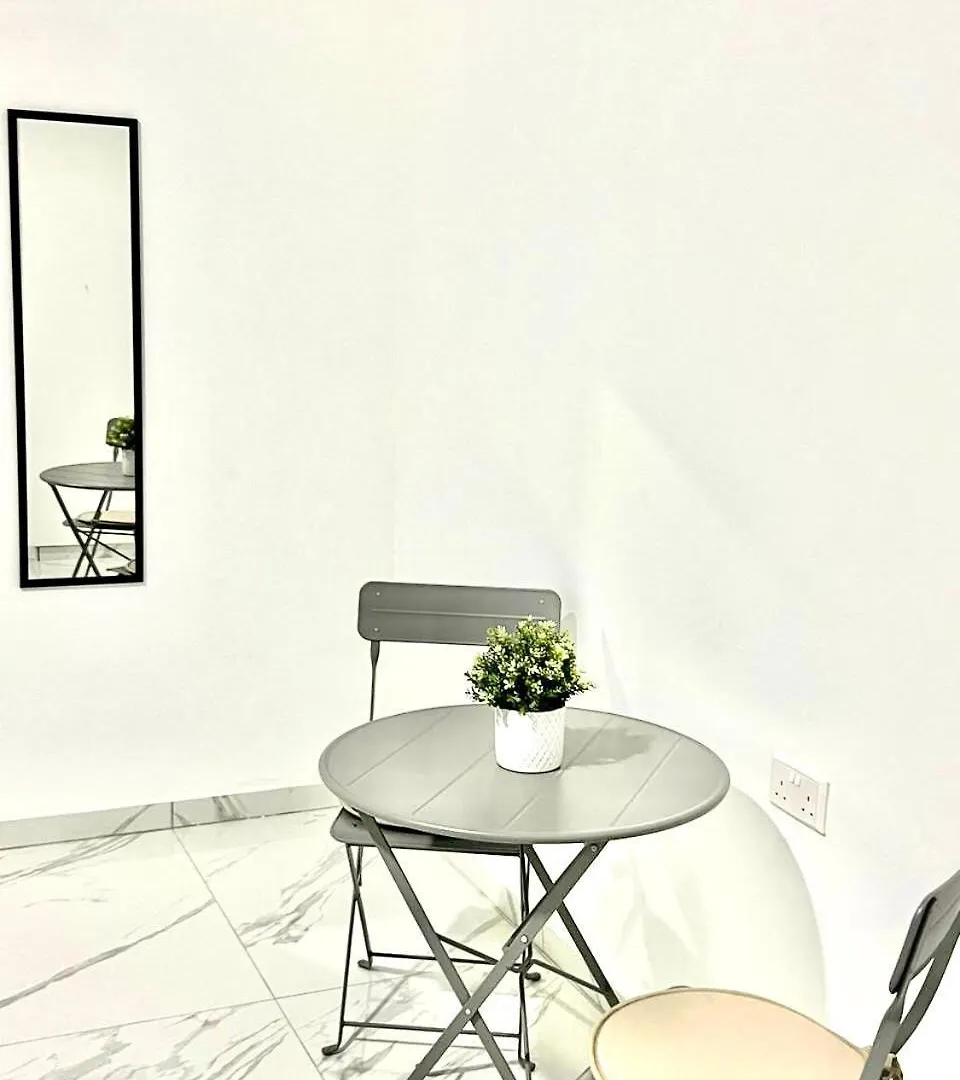 아이아 나파 Napa Entry Apts 아파트 아이아 나파